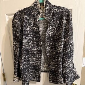 Amazing deal! 100% silk Lorraine Croft jacket with exquisite detail.